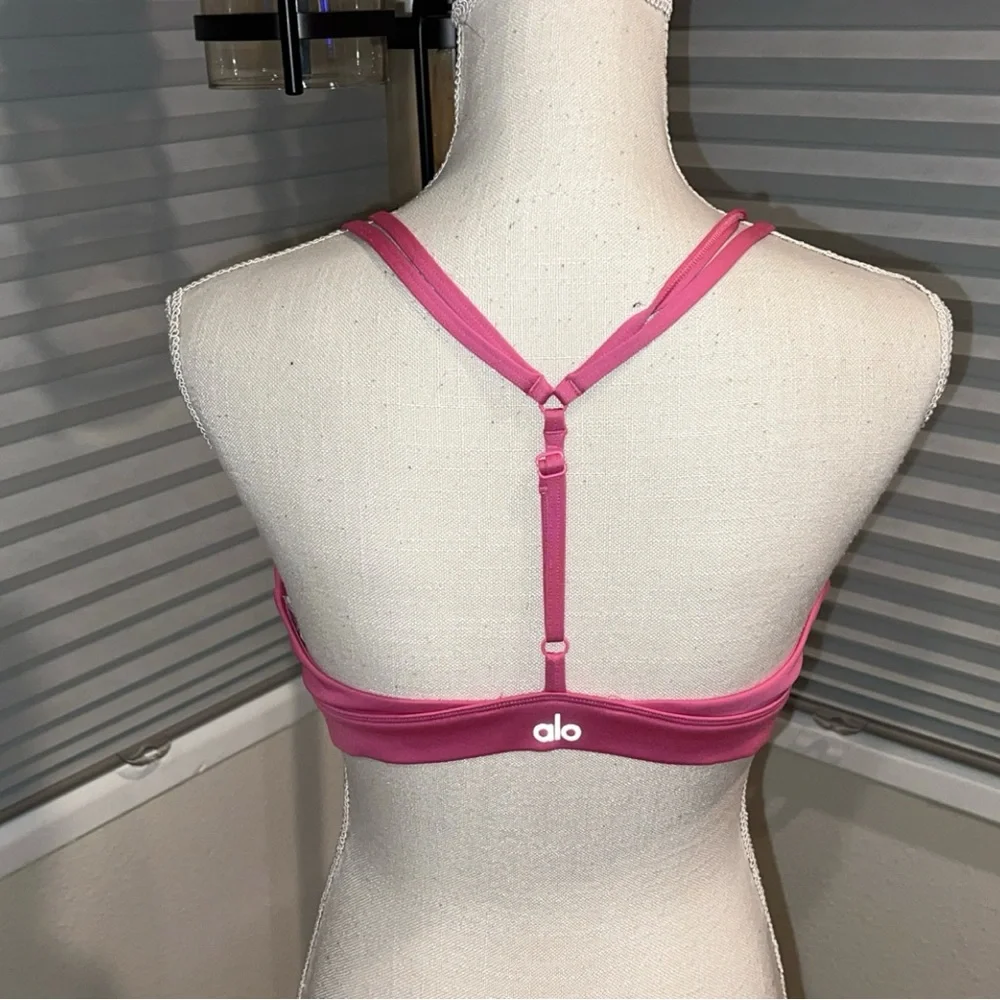 🆕ALO YOGA Airlift Layer Up Sports Bra
